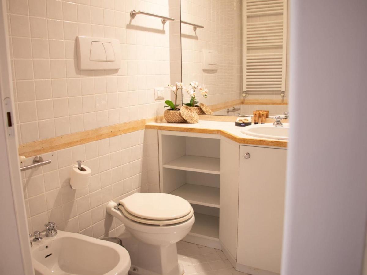 The Best Rent - Apartment Near Fontana Di Trevi Roma Eksteriør bilde